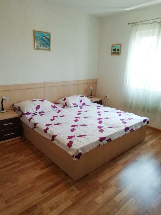 Apartment Zdene Rogoznica  Luaran gambar